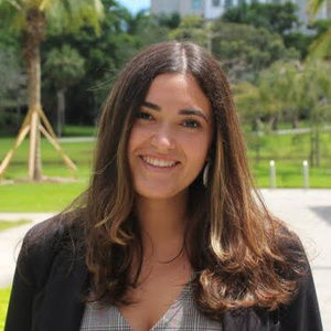 Meet your Posher, Mia